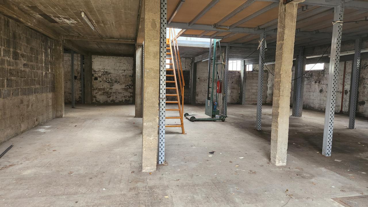 Local d'activité Maisons-Alfort 373m² Vente local d'activité Maisons-Alfort Val-de-Marne OVACT2529735 1
